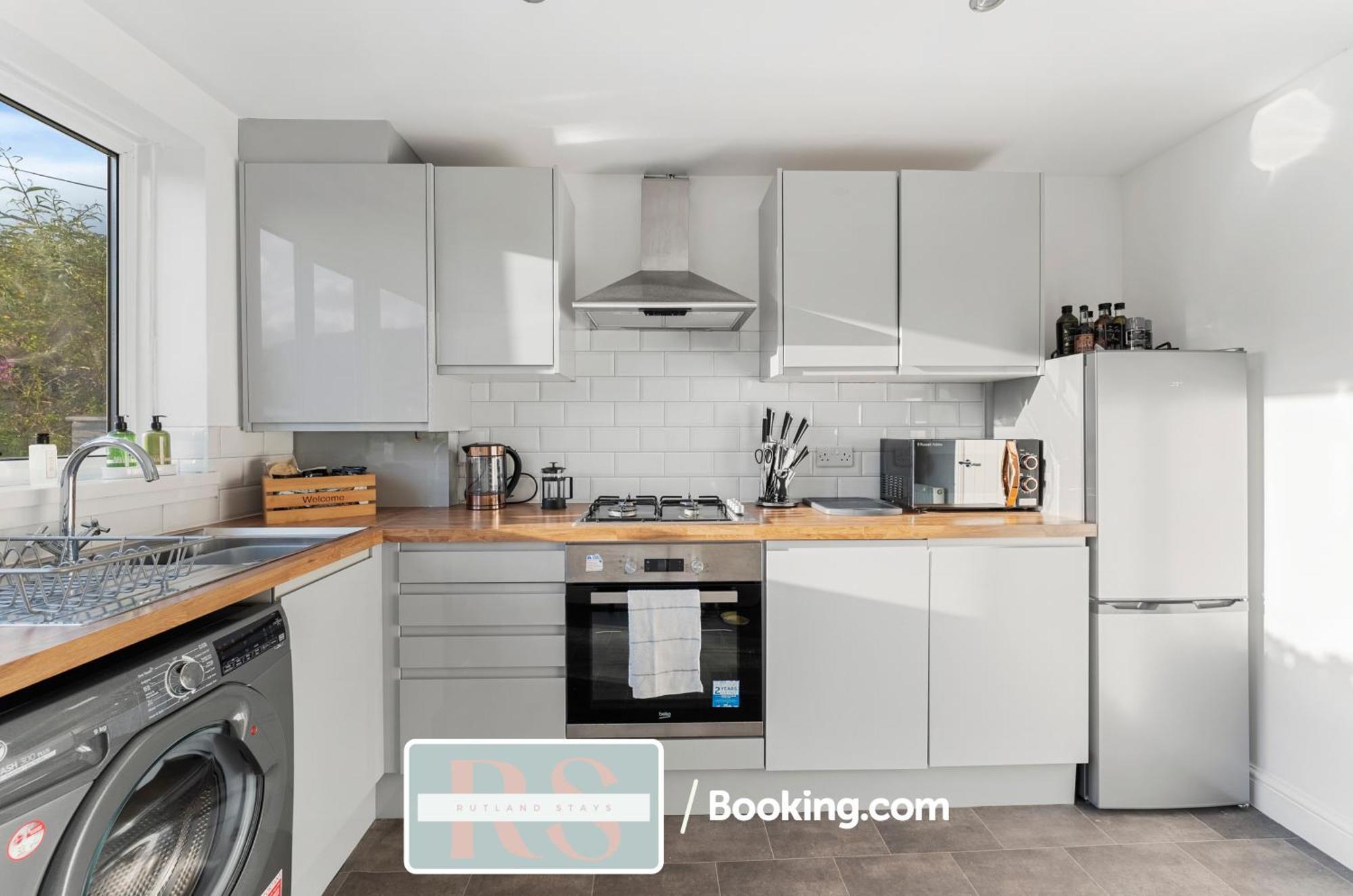 Treorky Contractors Accommodation South Wales By Rutland Stays Short Lets & Serviced Accommodation Pentre מראה חיצוני תמונה